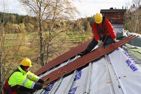 renovating-old-roof-main