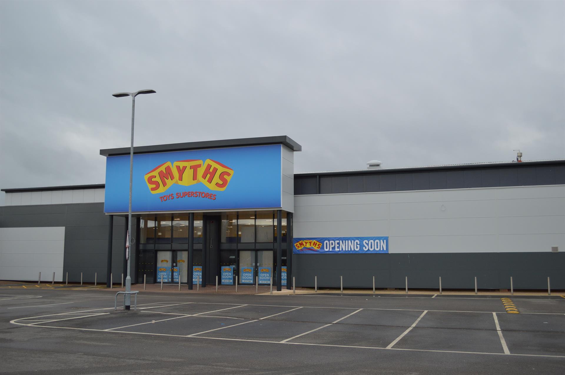 Smyths and Energi Trampoline Park